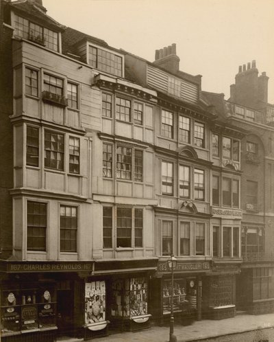 The Strand, Londen; zuidzijde, met 163-167 Strand door English Photographer